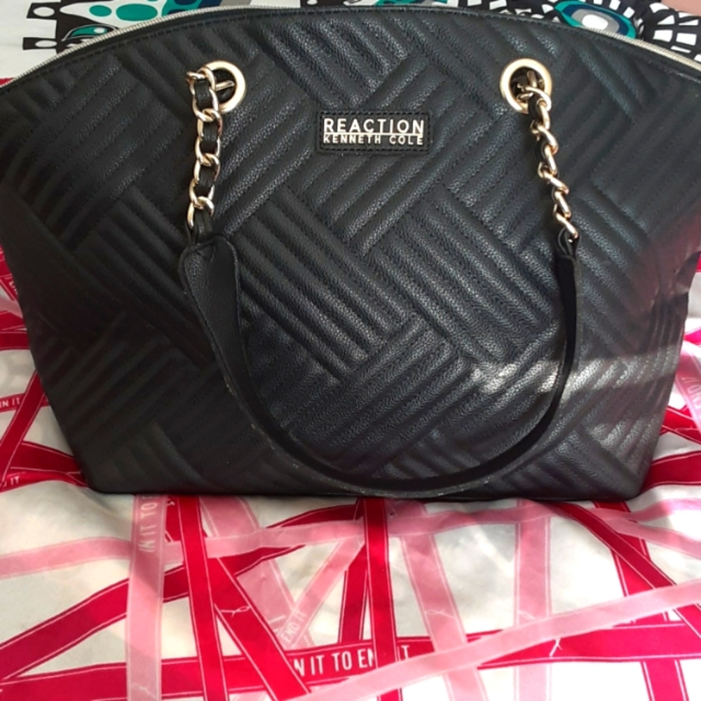Kenneth Cole reaction handbag